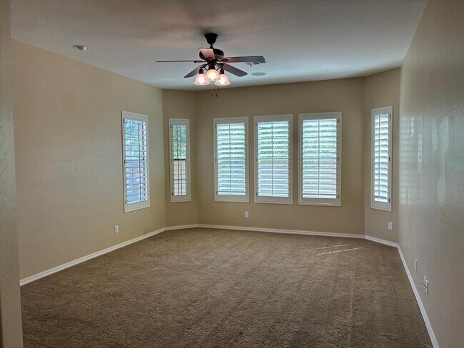 Building Photo - 20973 W Cora Vista