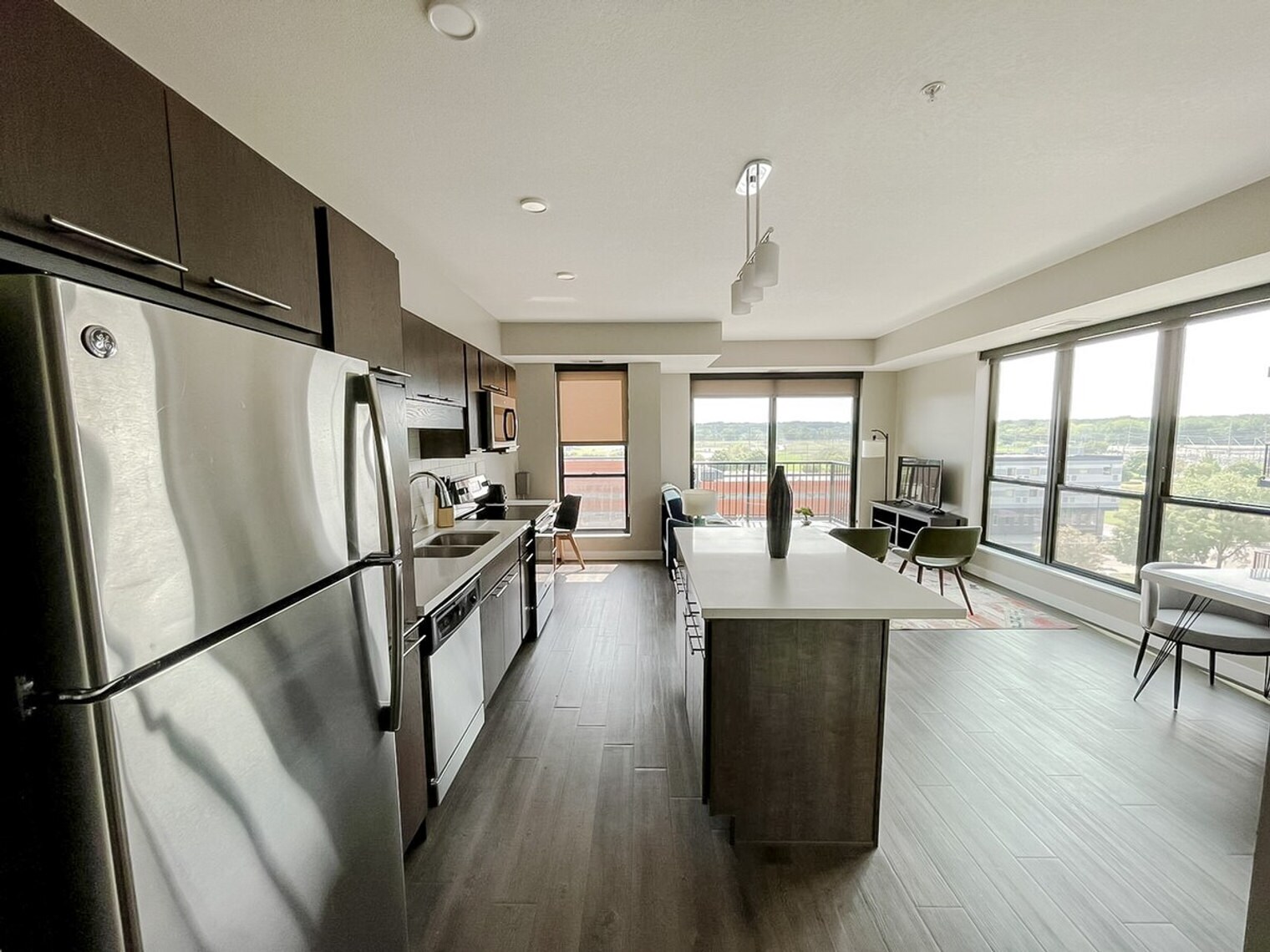 Building Photo - 1400 Walnut St