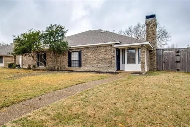 Building Photo - 1819 Nest Pl