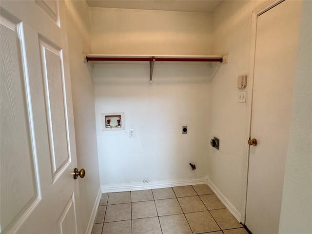 Building Photo - 3024 Sawtooth Dr