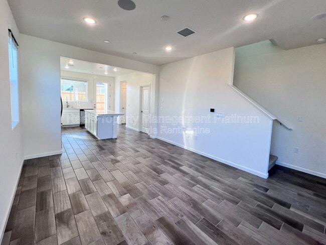 Building Photo - 1544 Farmhouse Ln