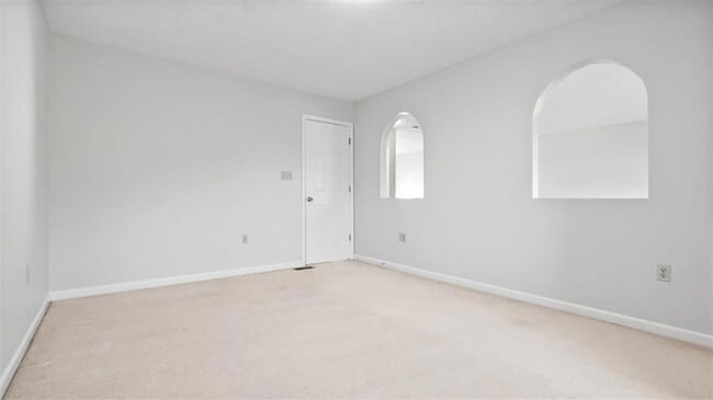 Building Photo - 602 Cassandra Dr