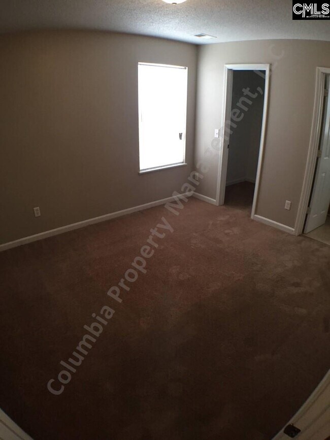 Building Photo - 541 Summit Terrace Ct