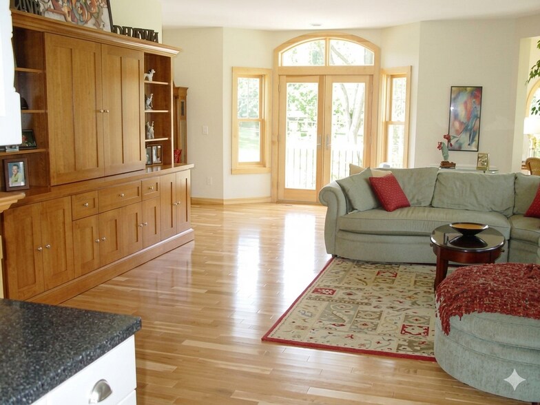 Building Photo - 3411 Saint Croix Trl S