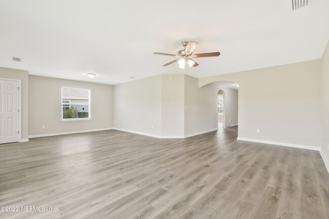 Building Photo - 78125 Saddle Rock Rd