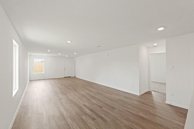 Building Photo - 40847 Hawthorne Glades St