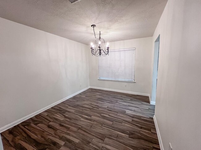 Building Photo - 319 Grand Isle Ln