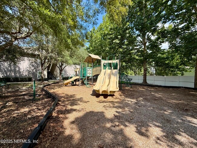 Building Photo - 6106 Maggies Cir
