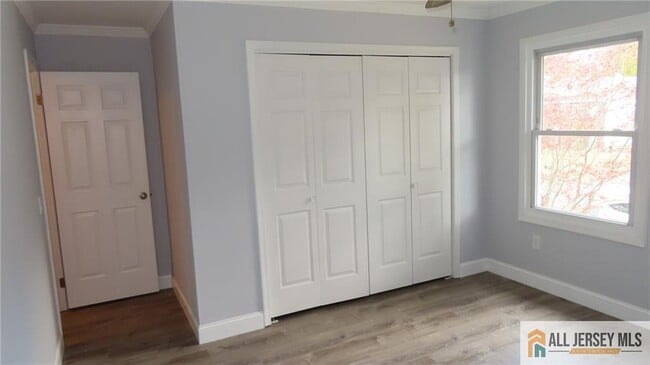 Building Photo - 1 Sturbridge Dr