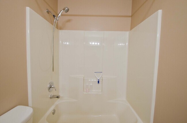 Building Photo - Lovely 3 bed 2 bath in East Limestone minutes to Athens!