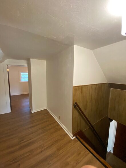 Building Photo - 811 Willard St