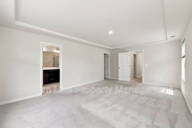 Building Photo - 6331 Andante Ave