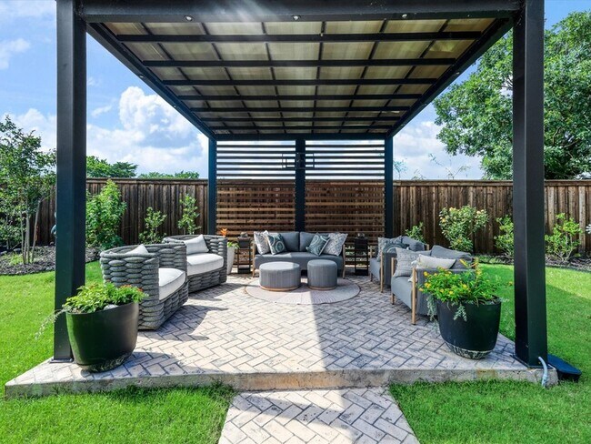 Building Photo - 1512 Rough Rider Ct