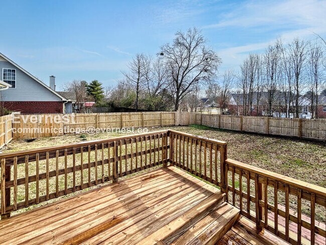 Building Photo - 2427 Riverstone Dr