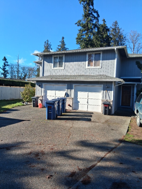 Building Photo - 1345 Beach Ave