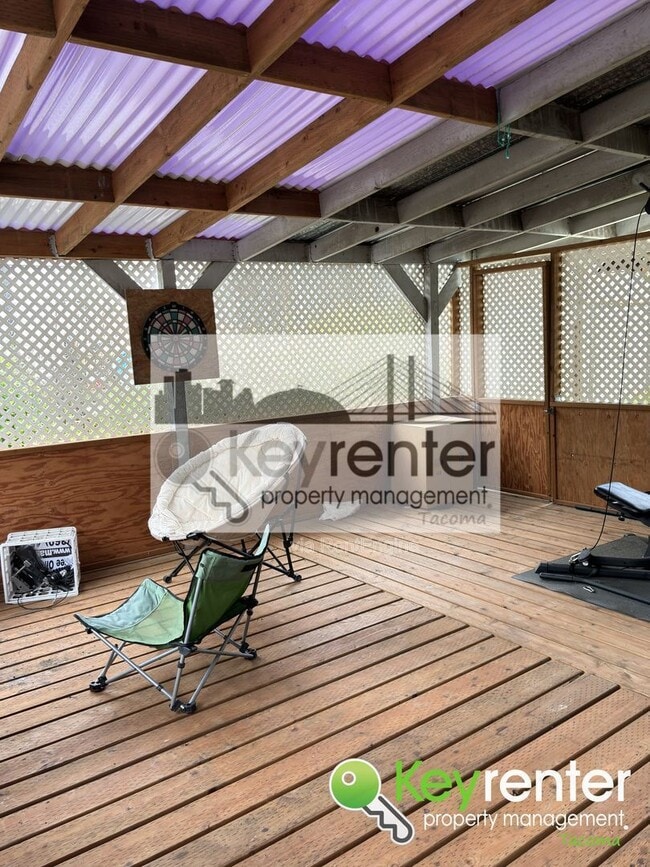 Building Photo - 1302 E 40th St