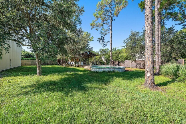 Building Photo - 12904 159th St N