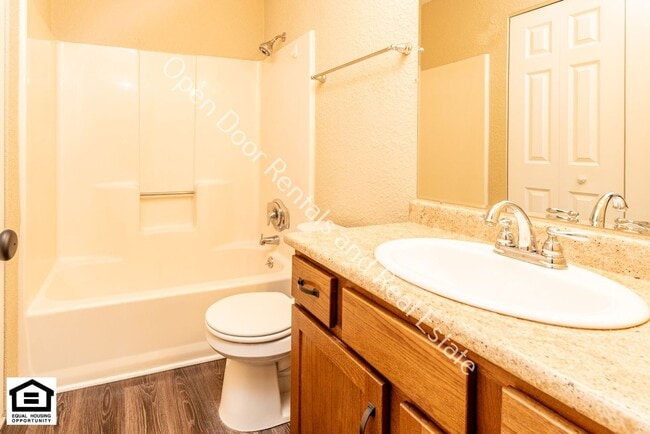 Building Photo - 7701-7729  E State Blvd