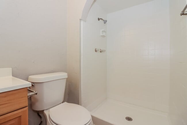 Building Photo - 15411 Empanada Dr