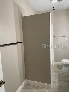 Building Photo - 912 E St Clair St