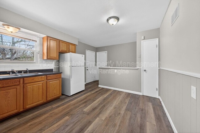 Building Photo - 10412 Gardo Ct