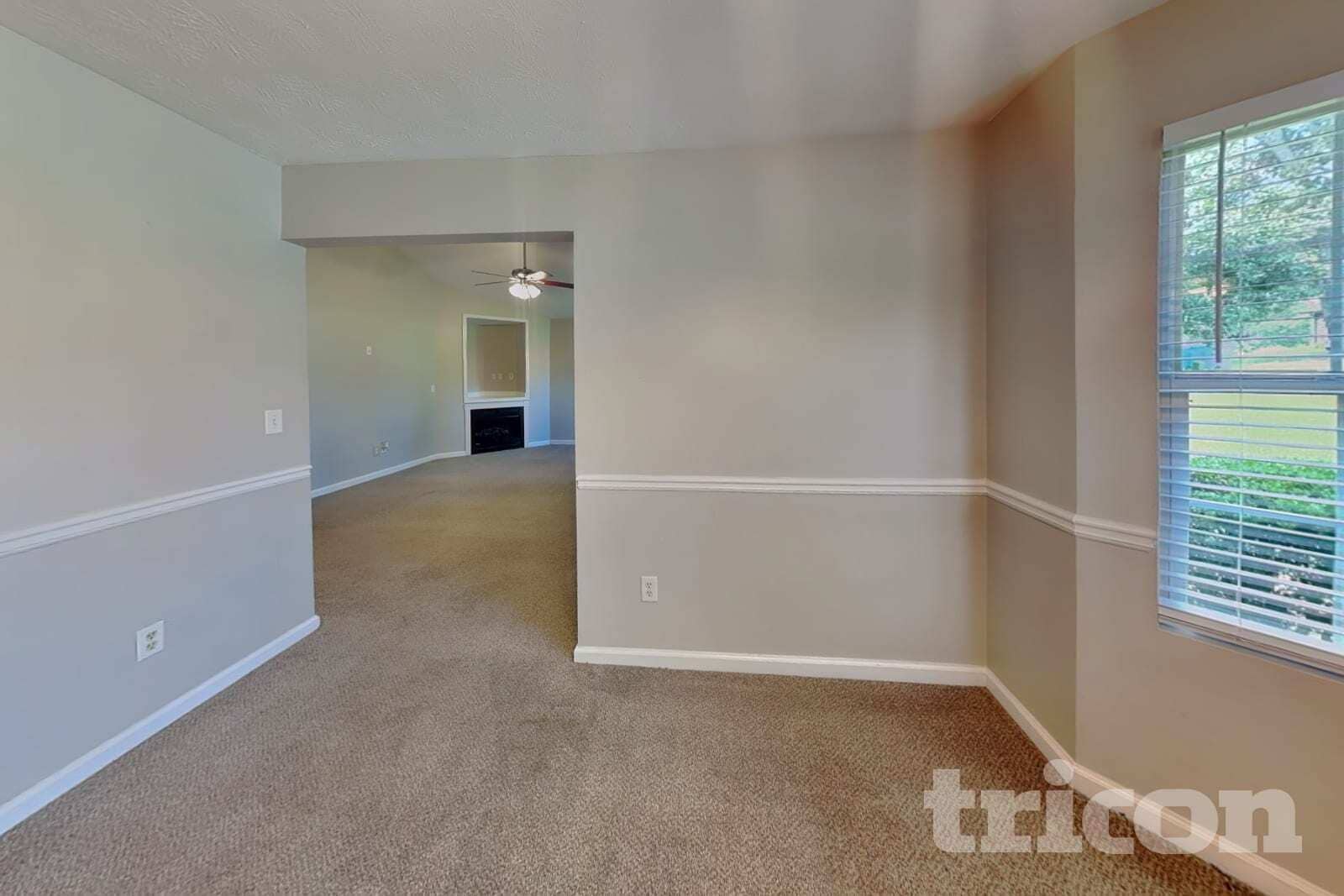 Building Photo - 613 Everlasting Way