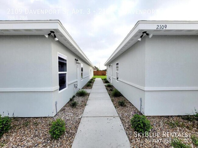 Building Photo - 2109 Davenport St