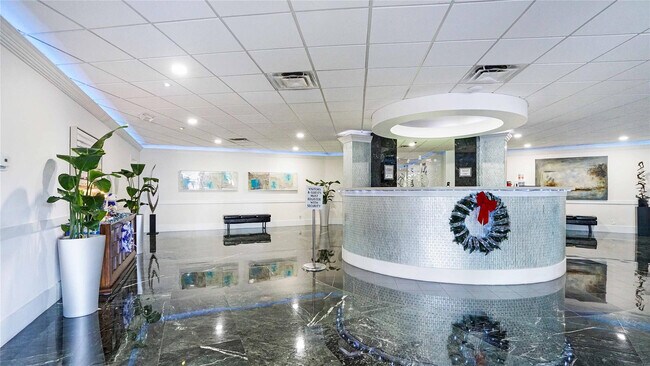 Building Photo - 3700 Galt Ocean Dr