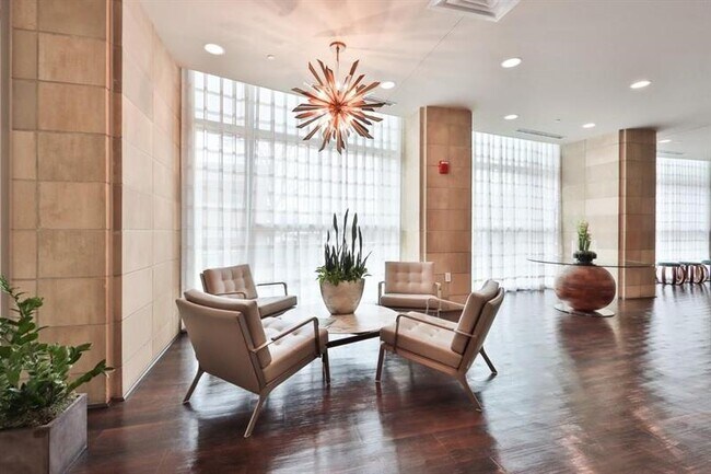 Building Photo - 4561 Olde Perimeter Way