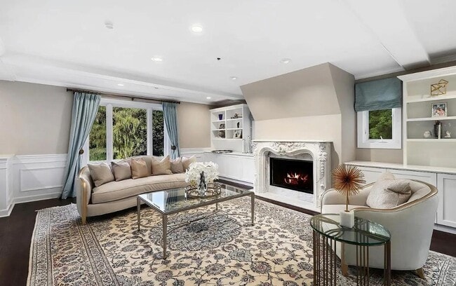 Building Photo - 777 Armonk Rd