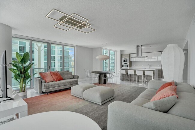 Building Photo - 330 Sunny Isles Blvd