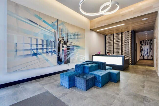 Building Photo - 222 West Ave