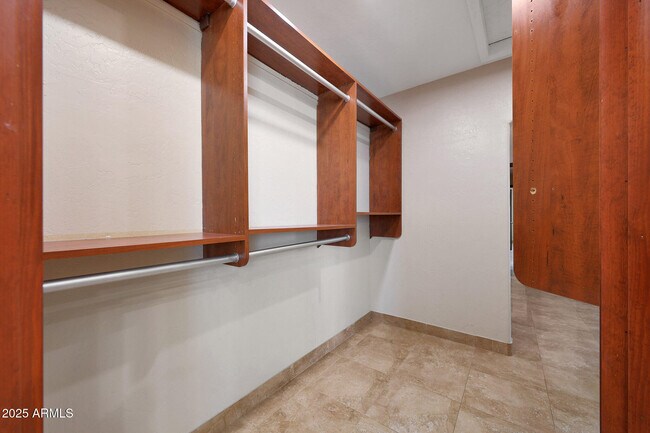 Building Photo - 8830 E Carol Way
