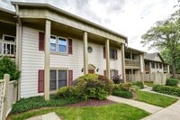 Building Photo - Beautiful 2-Bedroom 2-Bathroom Condo with Loft In The Heart of Germantown