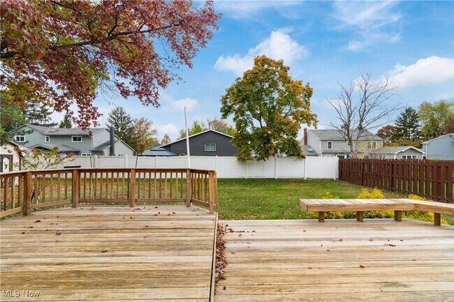 Building Photo - 16982 Bob White Cir