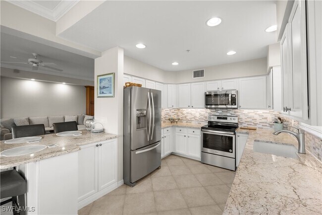 Building Photo - 1635 Winding Oaks Way