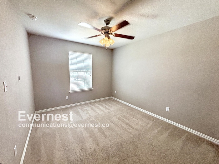 Building Photo - 16005 Hampton Bliss Trce