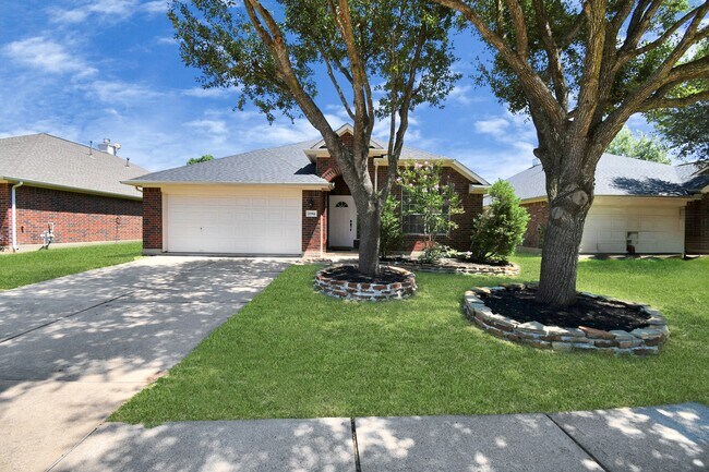 Primary Photo - 21914 Bronze Leaf Dr