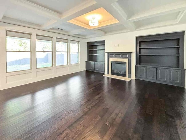 Building Photo - Smyrna Grove Stunner: 4 BR Luxury & Lifestyle Near The Battery