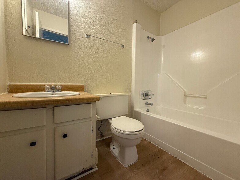 Building Photo - 3109 Atkinson Ave