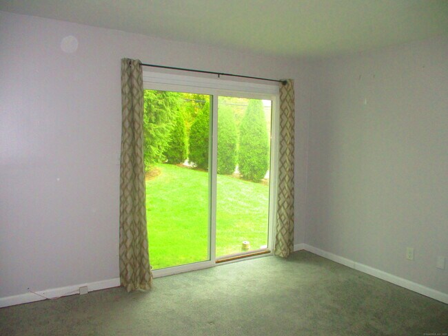 Building Photo - 29 Van Buren Ave