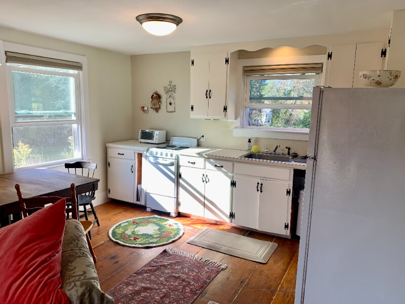 Building Photo - 3 Smith Hill Rd