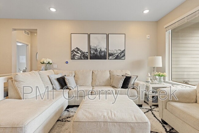 Building Photo - 9570 Accord Ln