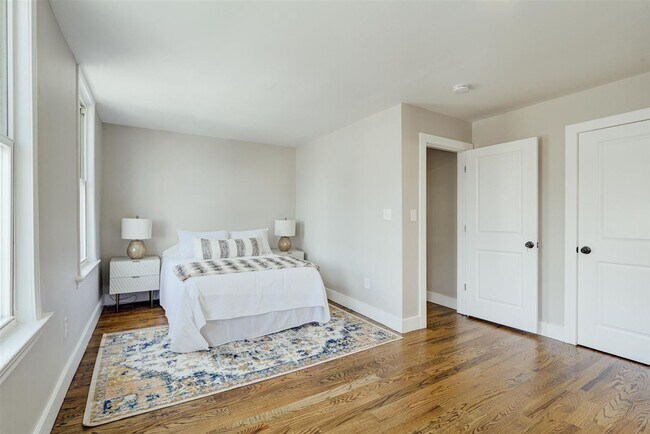 Building Photo - 791 Communipaw Ave