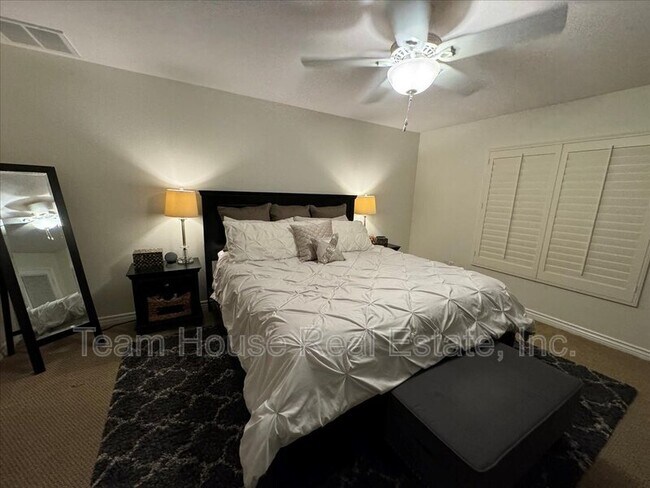 Building Photo - 26734 Via Bellazza