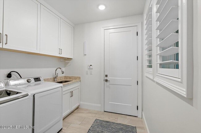 Building Photo - 14350 Marina San Pablo Pl