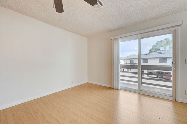 Building Photo - 2365 Canfield Dr