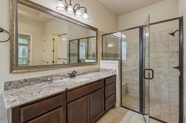 Building Photo - 944 Wilderness Oaks