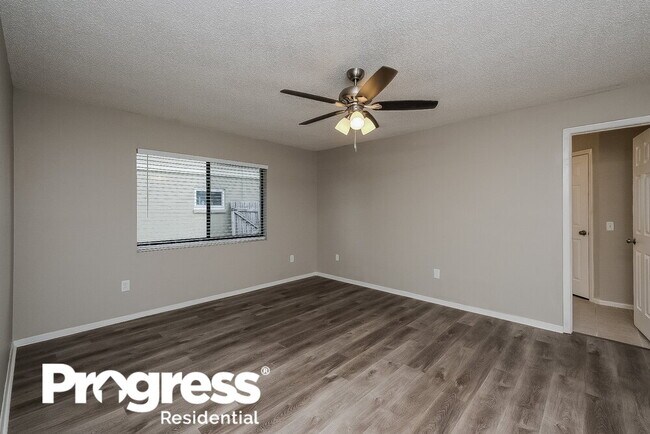 Building Photo - 1411 Star Jasmine Ln