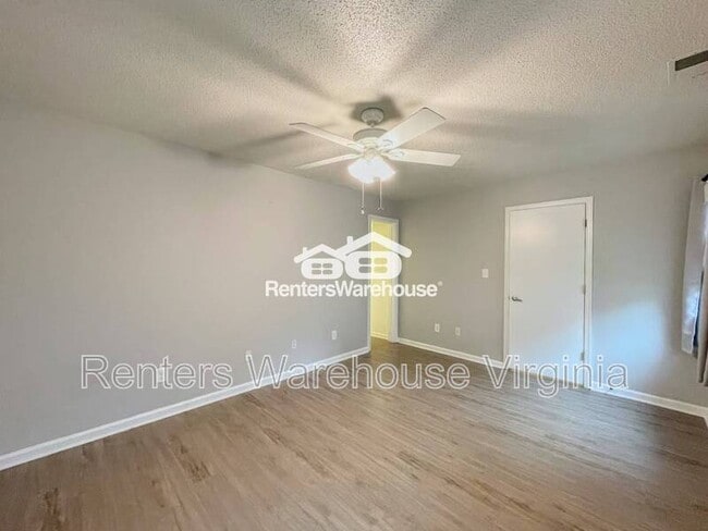 Building Photo - 1305 Quail Creek Hollow